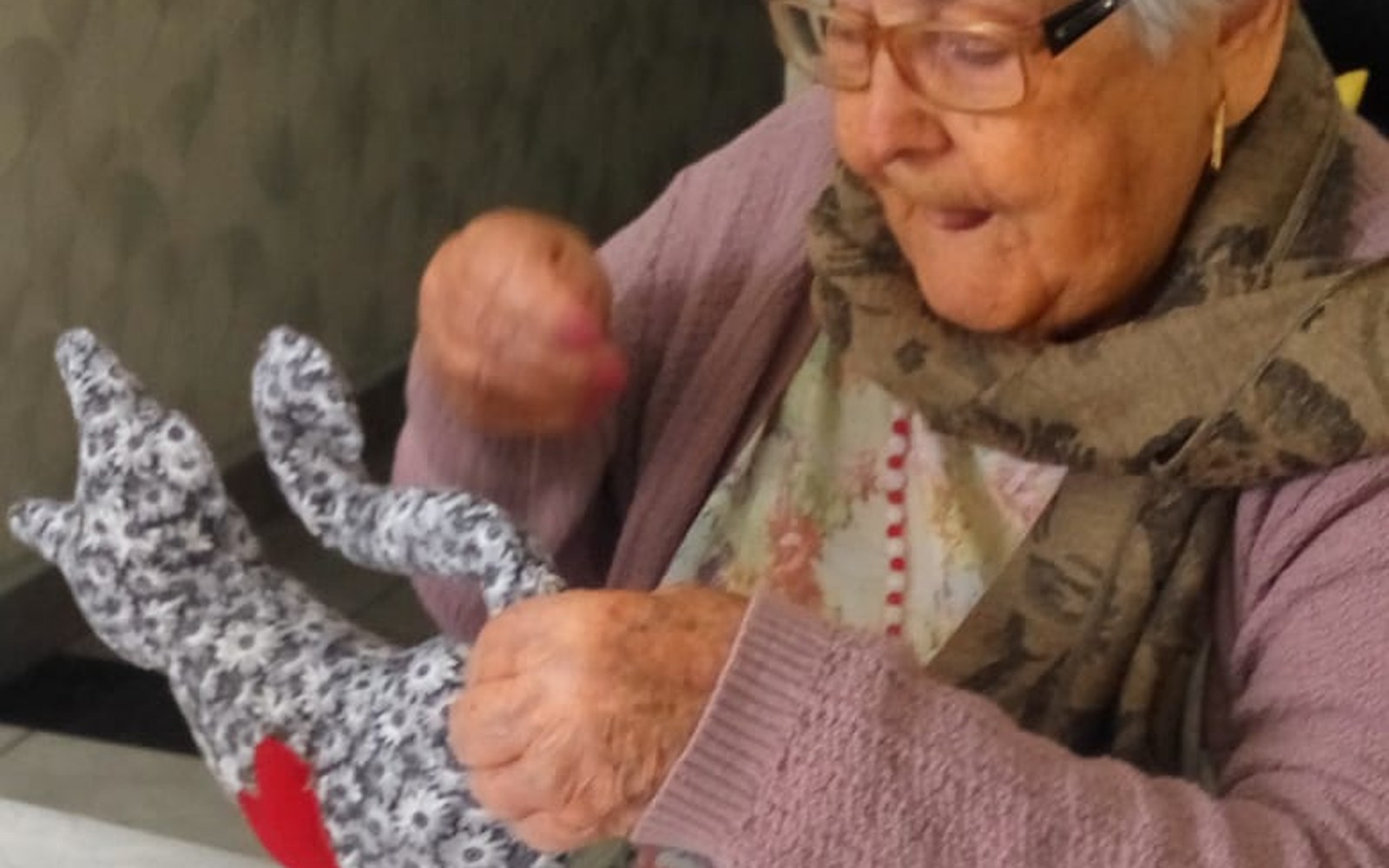 Costura e trabalhos manuais no Espaço Ikaria